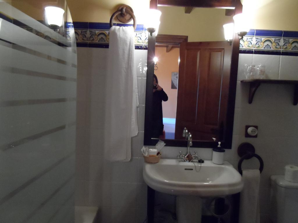 Гостьовий будинок Casa El Campu Інфієсто Номер фото